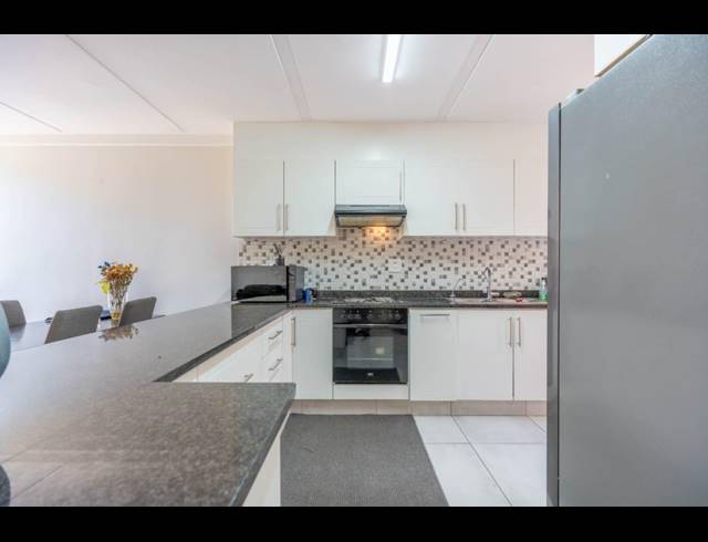 3 BEDROOM TOWNHOUSE TO LET IN UMGENI PARK